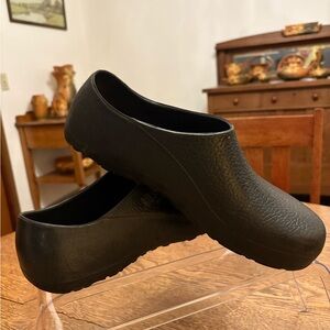 Birkenstock Men’s Garden Clog Black Size 44 EU/9.5 US